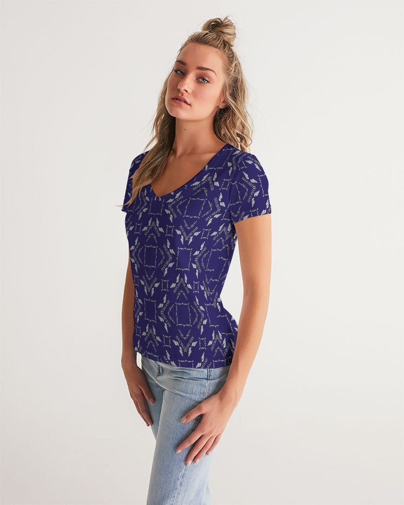 Streamz Blue Diamonds Women's V-Neck Tee